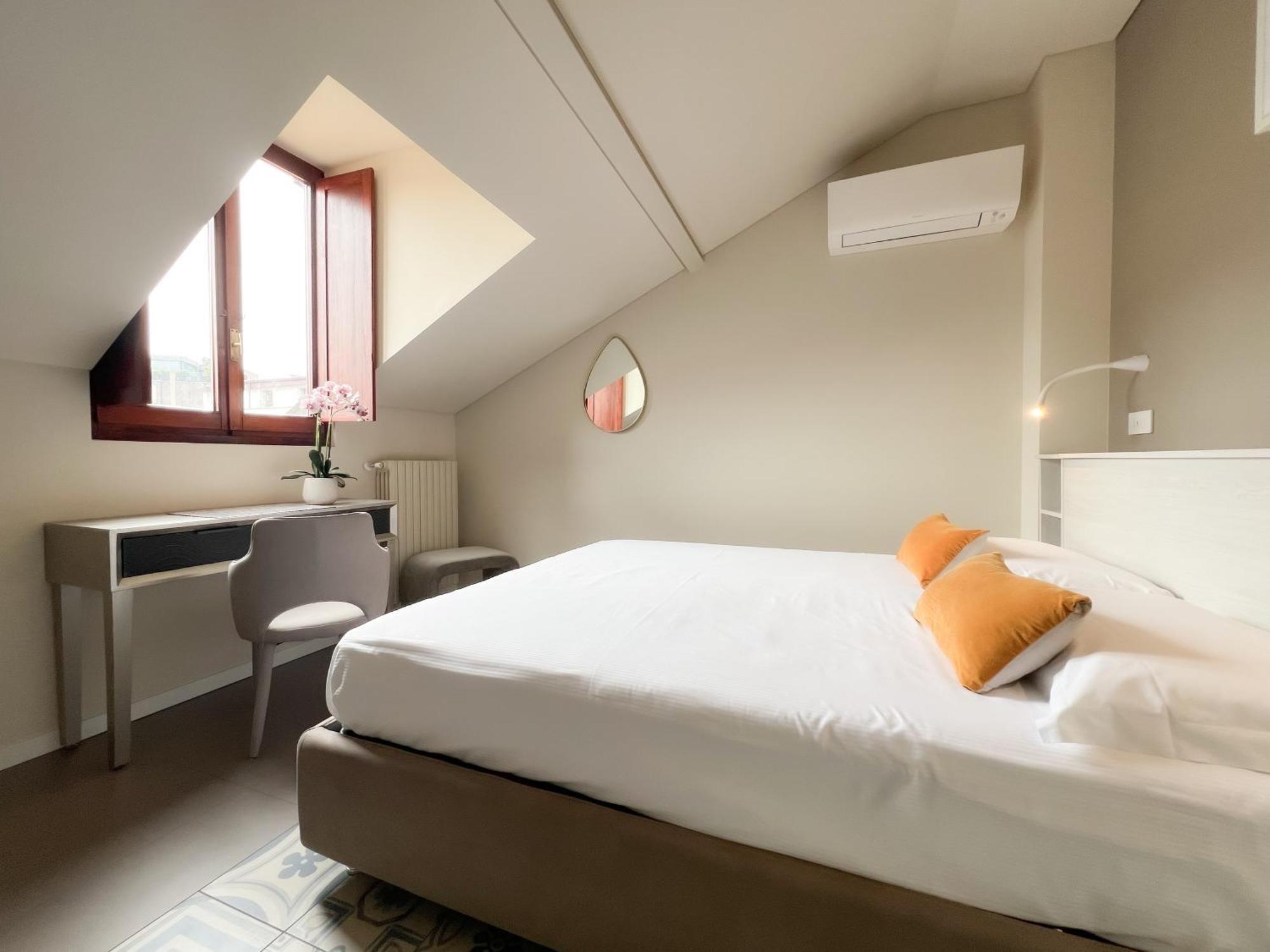 Comecasa 10 Minutes Walk From Duomo 2 Bedroom Apartment Milán Exterior foto