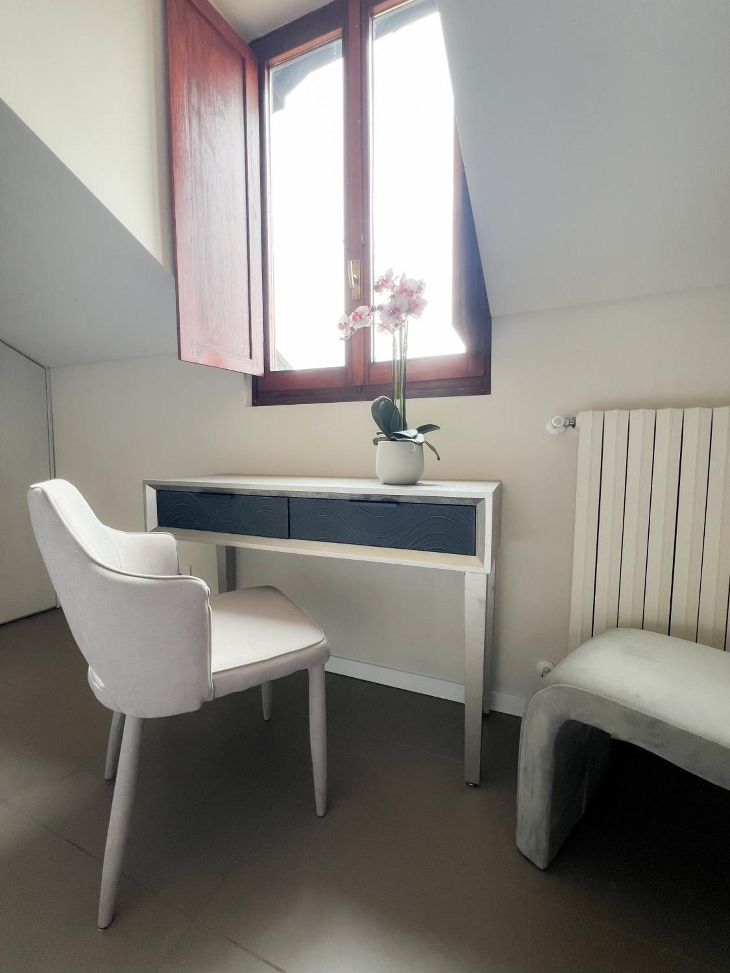 Comecasa 10 Minutes Walk From Duomo 2 Bedroom Apartment Milán Exterior foto